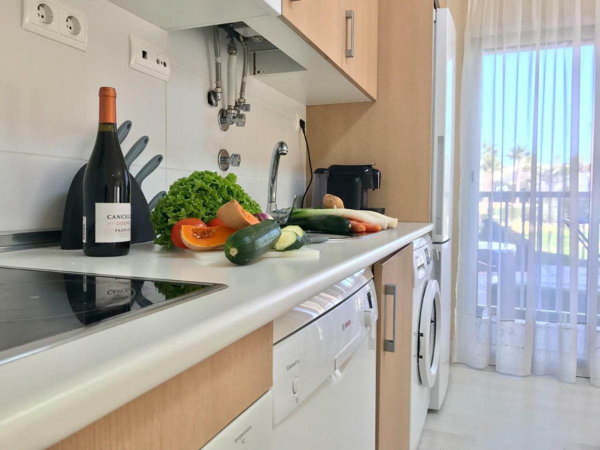Litoral Mar Dream 17, Beach Front, Free Wi-Fi, Private Parking, Pool Portimão Buitenkant foto