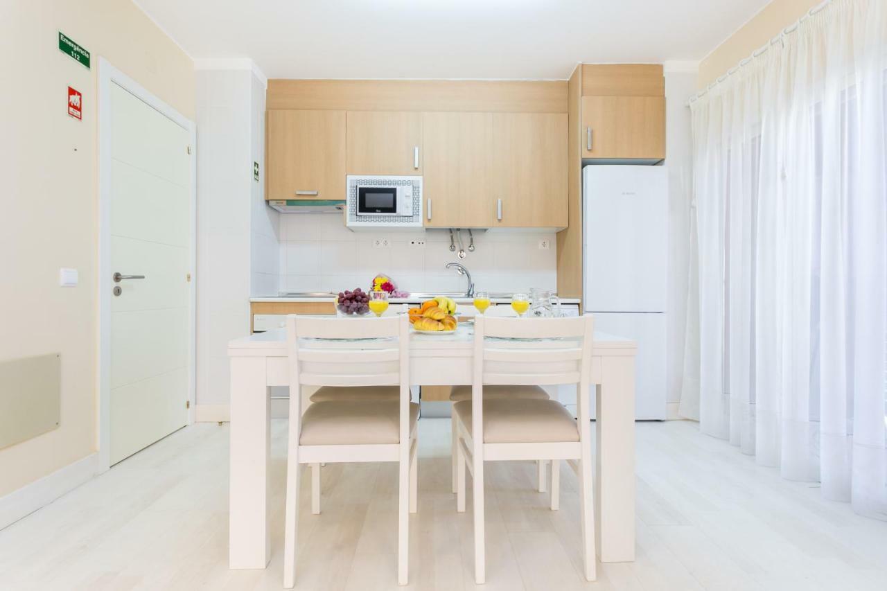 Litoral Mar Dream 17, Beach Front, Free Wi-Fi, Private Parking, Pool Portimão Buitenkant foto